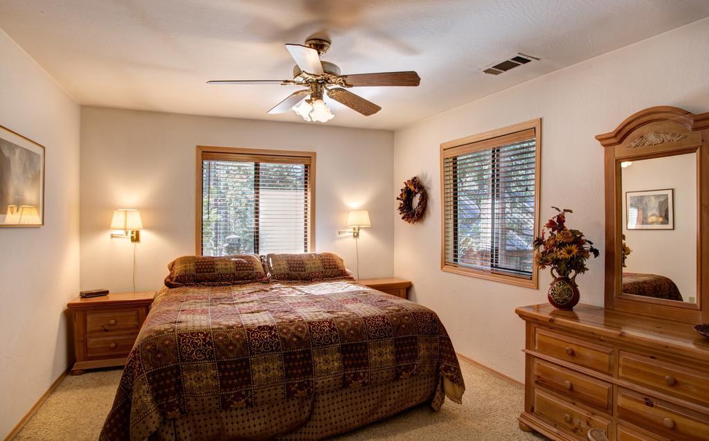 12 Cabin Twelve Wawona Exterior photo